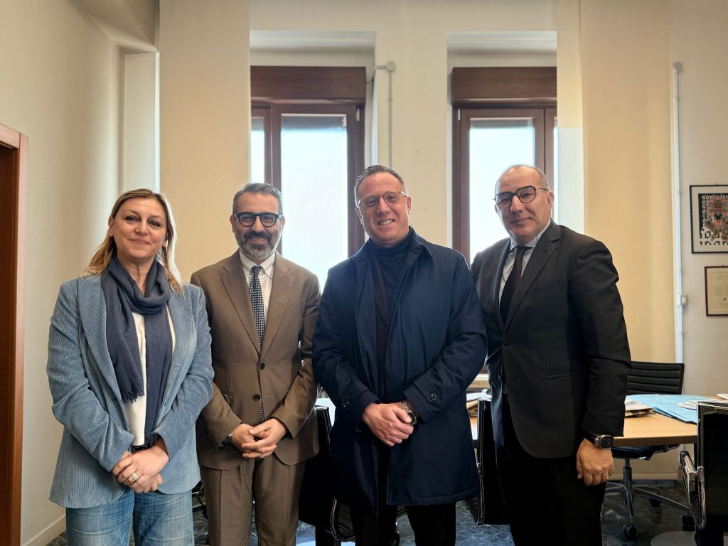 Xylella, incontro Regione–ANCI Puglia, Paolicelli: “Già disponibili 3 milioni di euro per azioni di contenimento dell’insetto vettore e la manutenzione del territorio”